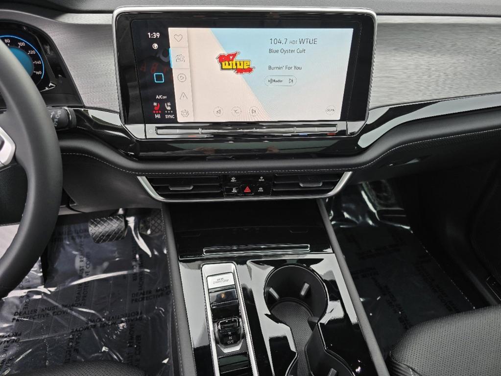 new 2025 Volkswagen Atlas Cross Sport car, priced at $42,810