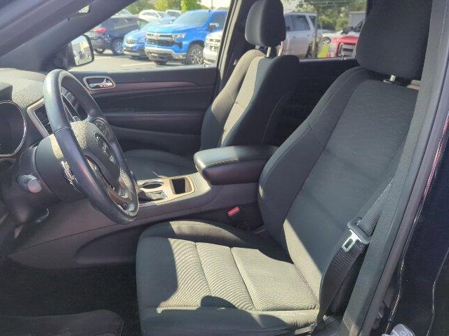 used 2017 Jeep Grand Cherokee car, priced at $13,631