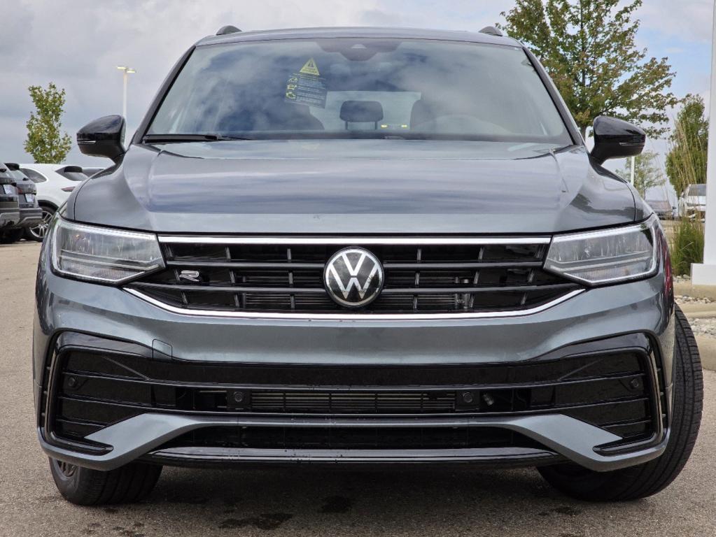 new 2024 Volkswagen Tiguan car, priced at $37,114