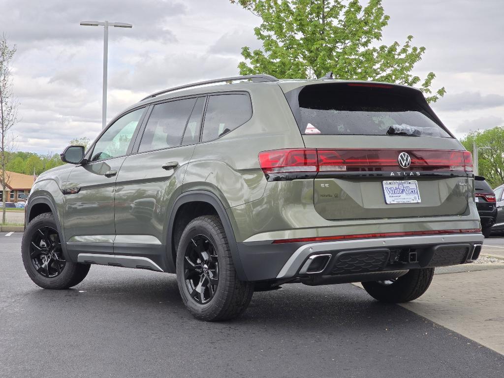 new 2025 Volkswagen Atlas car, priced at $47,213