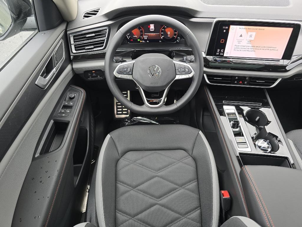 new 2025 Volkswagen Atlas car, priced at $47,213