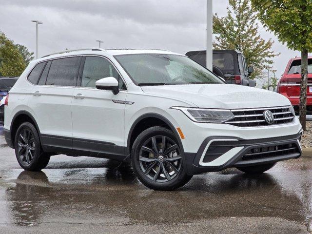 new 2024 Volkswagen Tiguan car, priced at $35,400