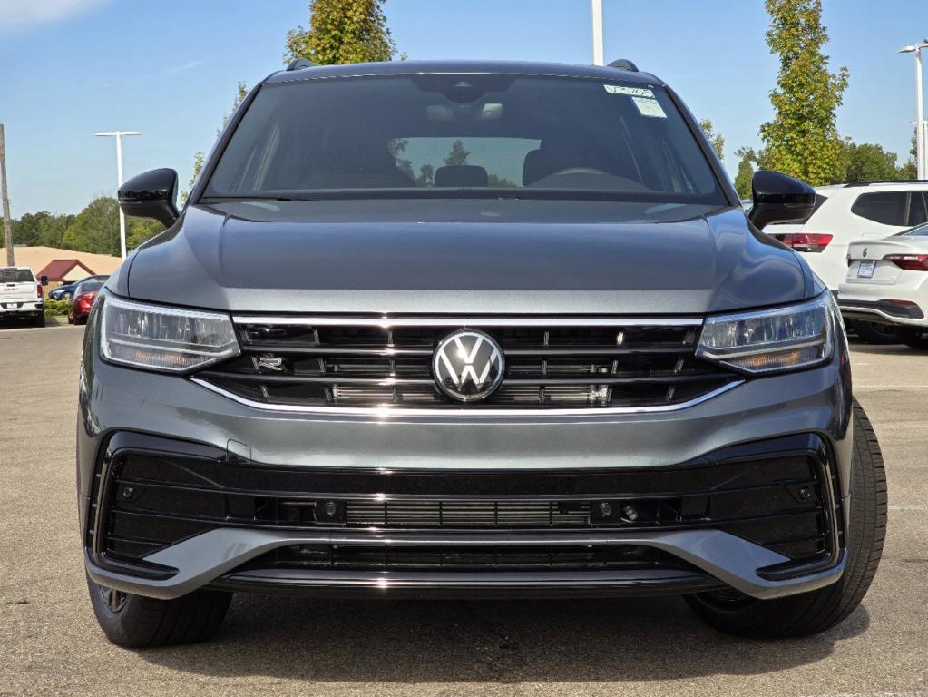 new 2024 Volkswagen Tiguan car, priced at $36,774