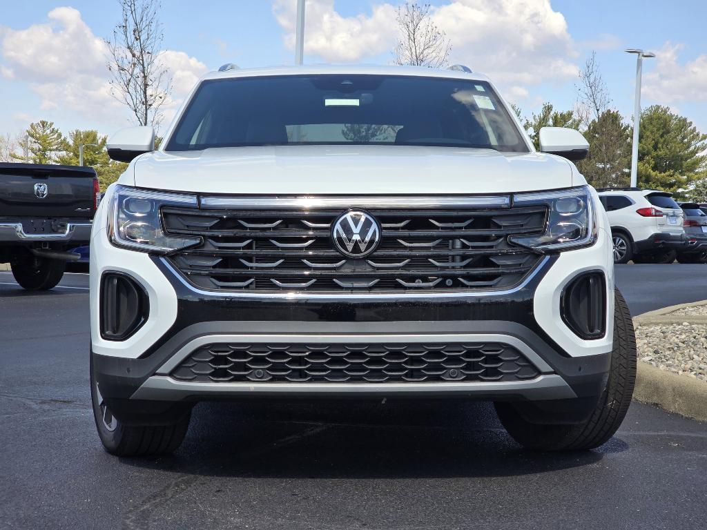 new 2024 Volkswagen Atlas Cross Sport car, priced at $41,206