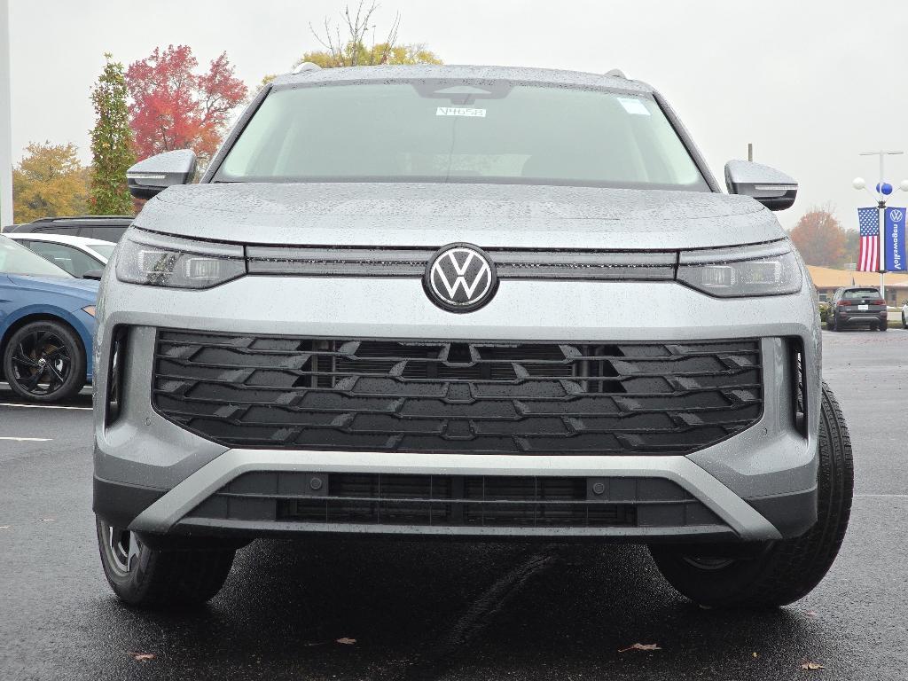 new 2026 Volkswagen Tiguan car, priced at $34,062