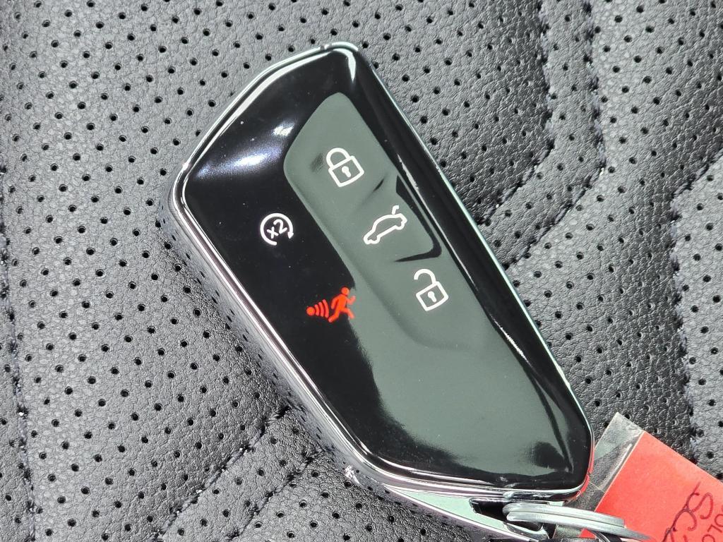 new 2025 Volkswagen Atlas Cross Sport car, priced at $42,712