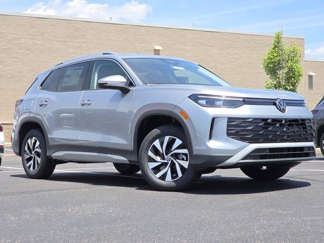 new 2025 Volkswagen Tiguan car, priced at $31,956