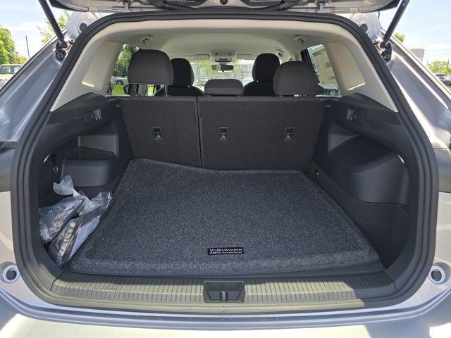 new 2025 Volkswagen Tiguan car, priced at $31,956