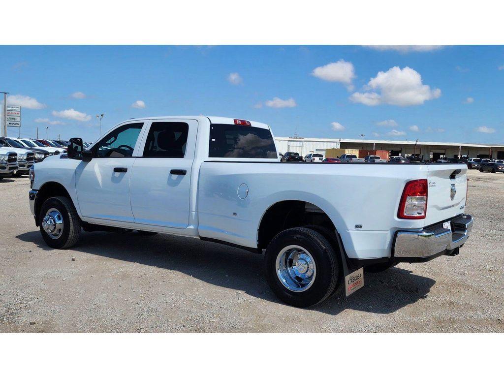 new 2024 Ram 3500 car, priced at $59,440