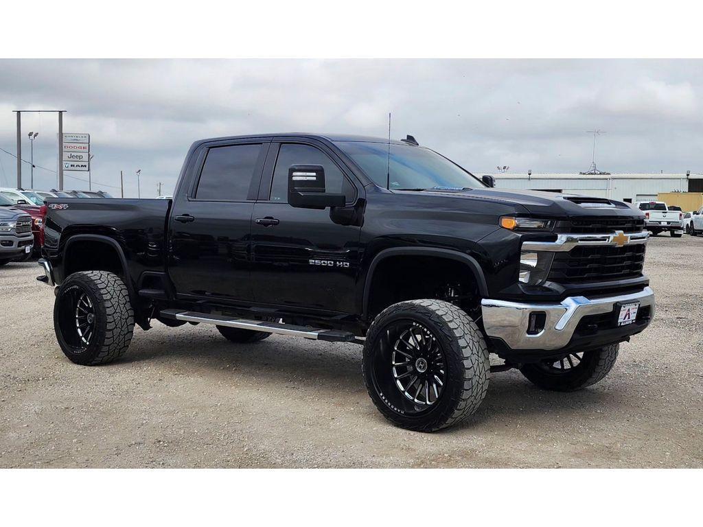 used 2024 Chevrolet Silverado 2500 car, priced at $58,321