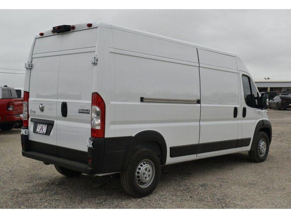 new 2024 Ram ProMaster 2500 car, priced at $51,999