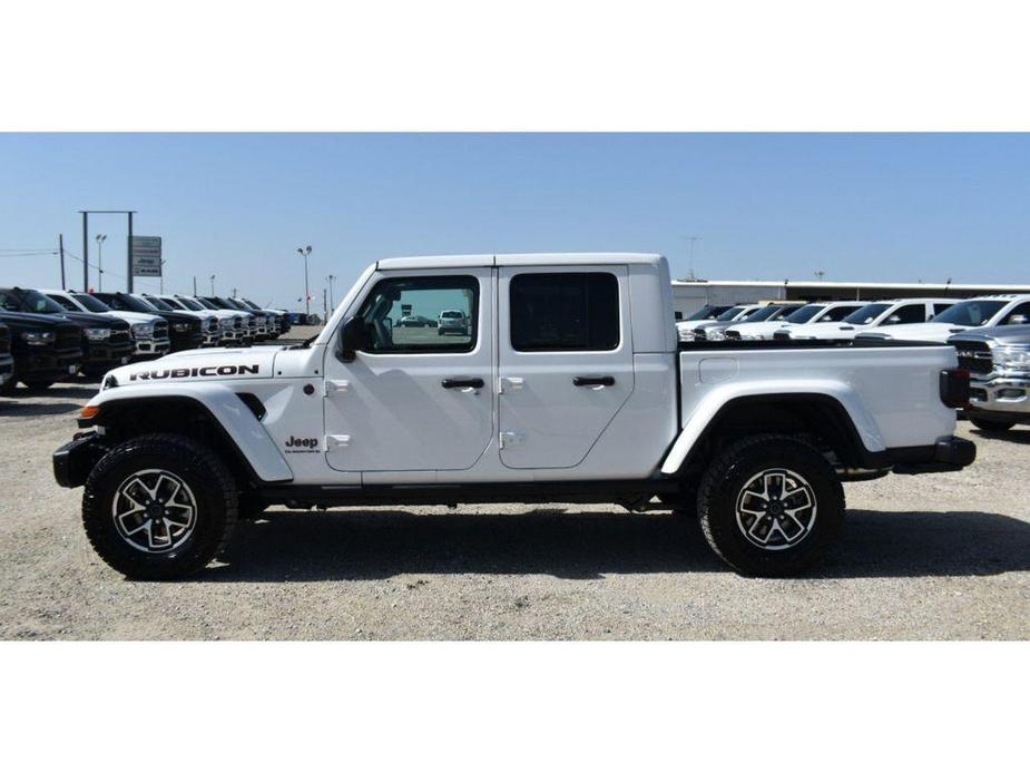 new 2024 Jeep Gladiator car, priced at $67,698