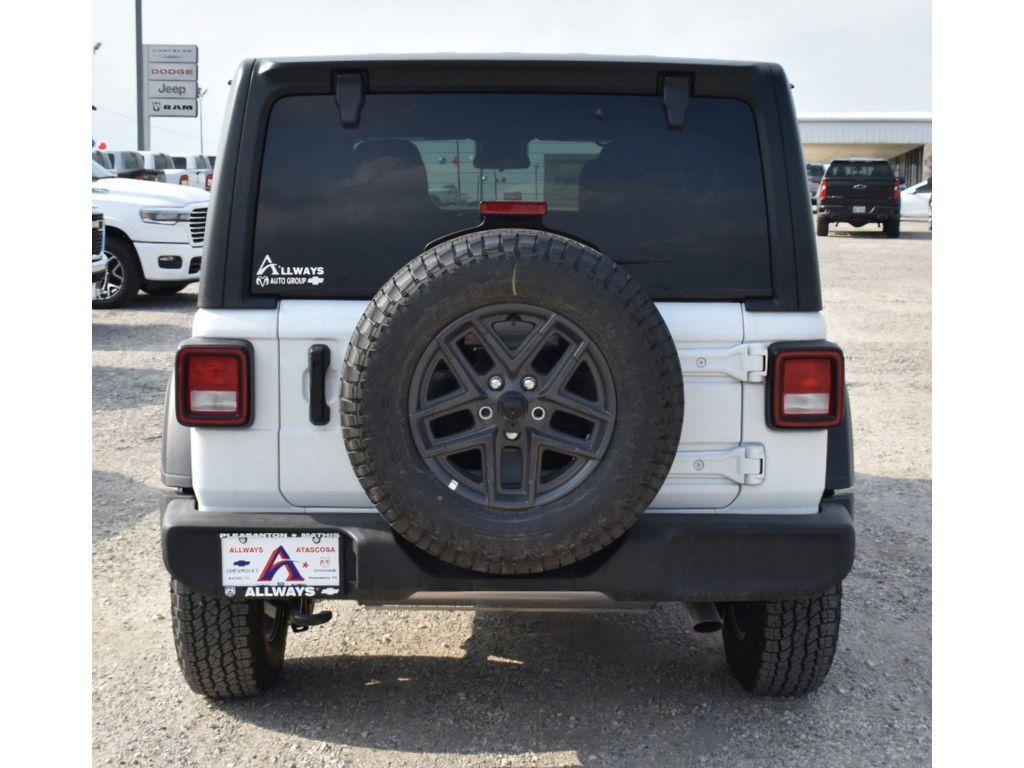 new 2024 Jeep Wrangler car, priced at $41,461