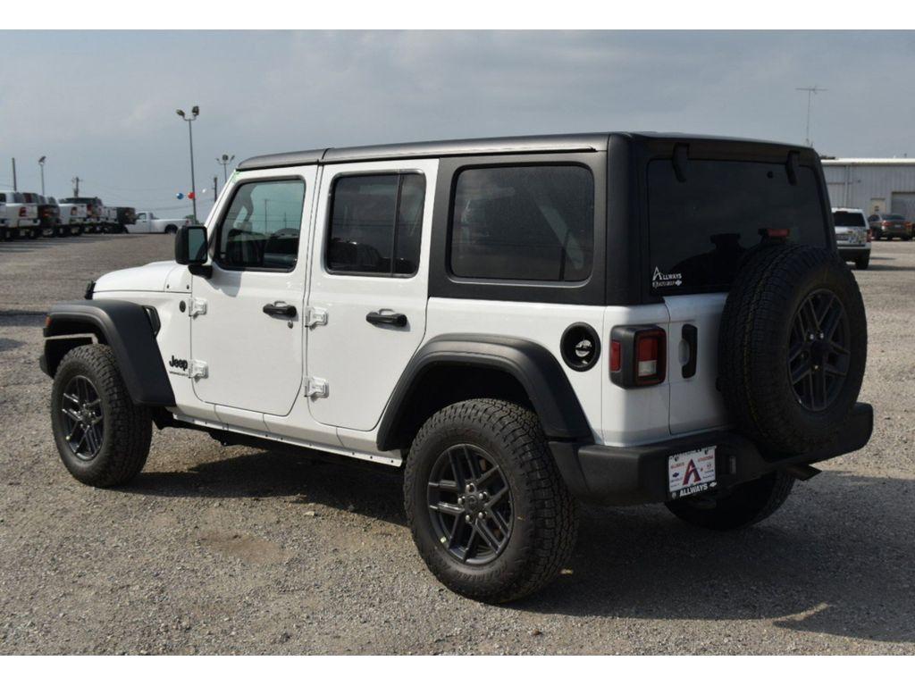 new 2024 Jeep Wrangler car, priced at $41,461