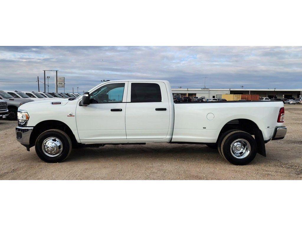 new 2024 Ram 3500 car, priced at $69,564