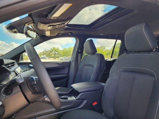 new 2025 Jeep Grand Cherokee L car, priced at $42,220