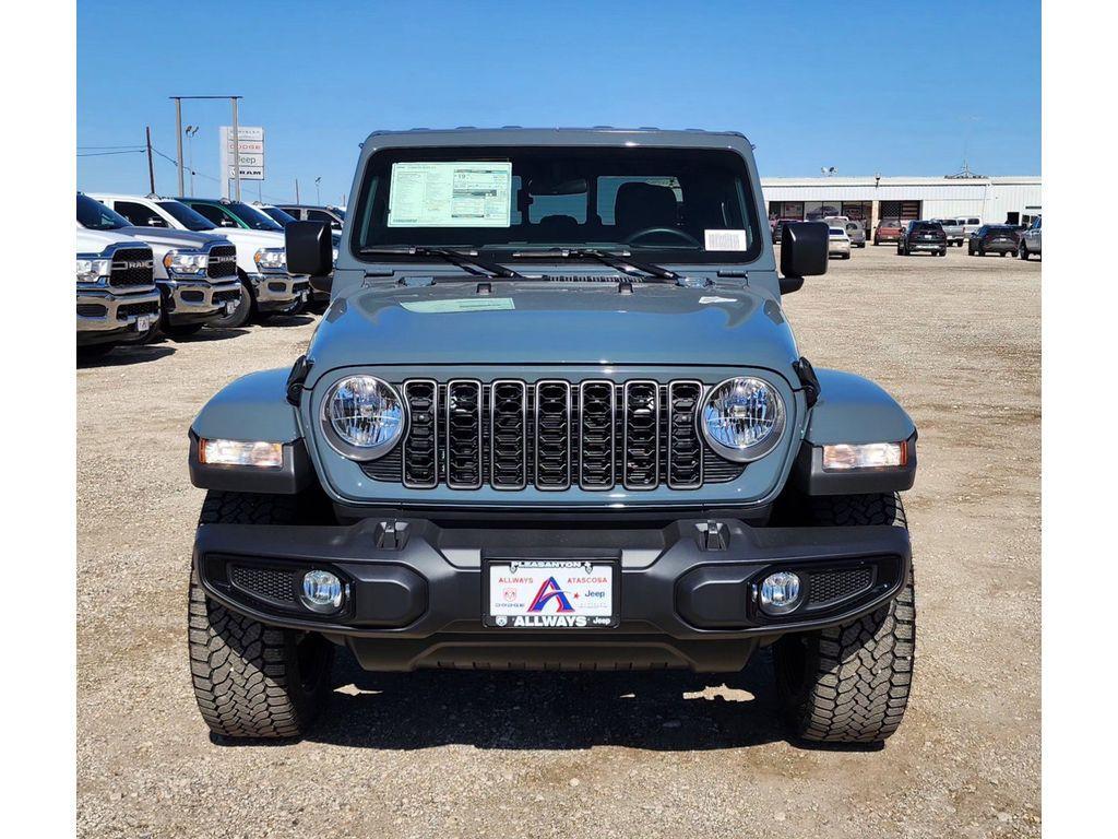 new 2025 Jeep Gladiator car, priced at $43,182