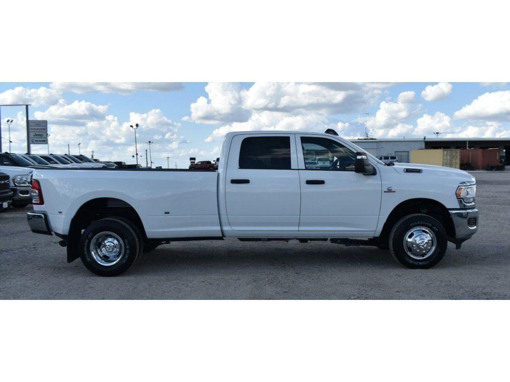 new 2024 Ram 3500 car, priced at $72,519