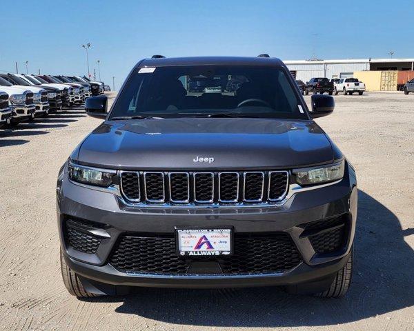 new 2025 Jeep Grand Cherokee car, priced at $41,120