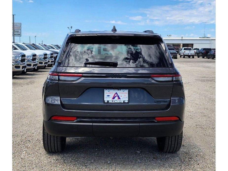 new 2024 Jeep Grand Cherokee car, priced at $48,759