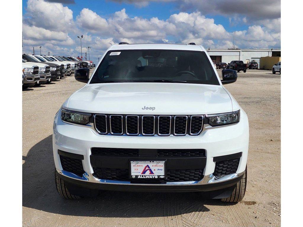 new 2025 Jeep Grand Cherokee L car, priced at $42,225