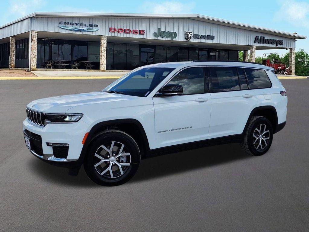 new 2025 Jeep Grand Cherokee L car, priced at $42,225