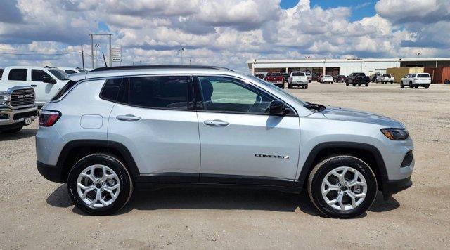 new 2025 Jeep Compass car, priced at $29,300