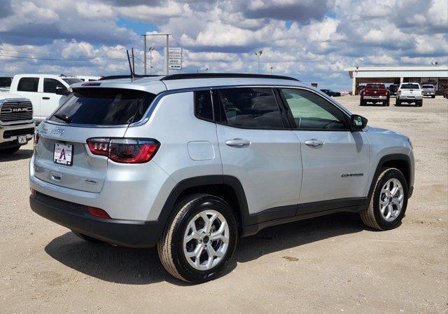 new 2025 Jeep Compass car, priced at $29,300