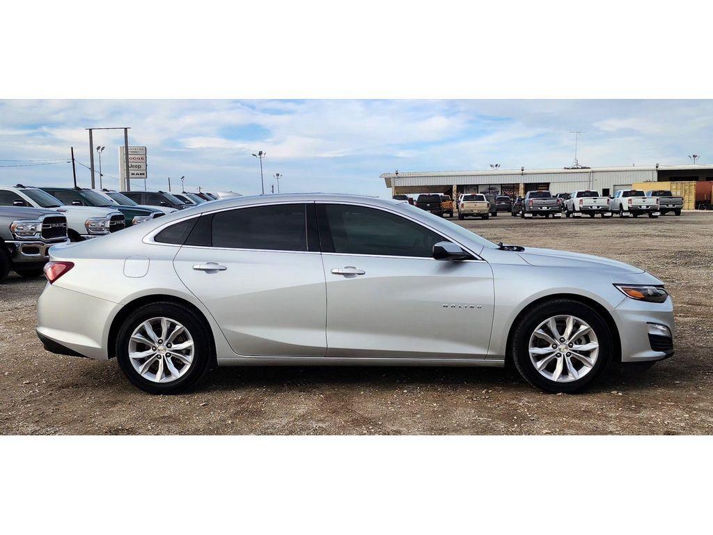 used 2022 Chevrolet Malibu car, priced at $17,994