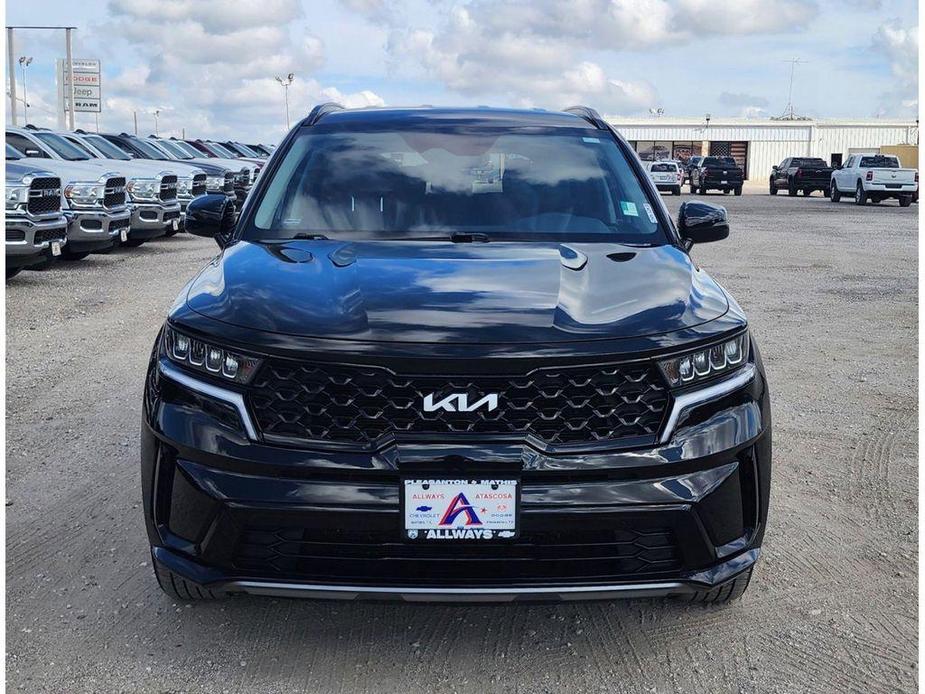 used 2022 Kia Sorento car, priced at $21,994