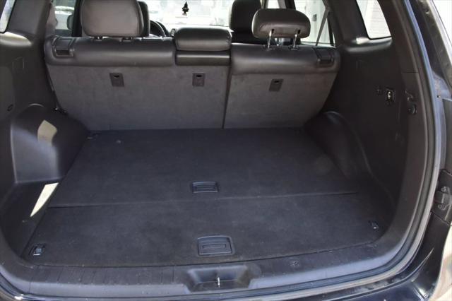 used 2012 Hyundai Santa Fe car, priced at $3,999