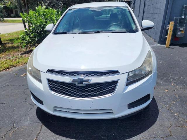 used 2014 Chevrolet Cruze car, priced at $4,439