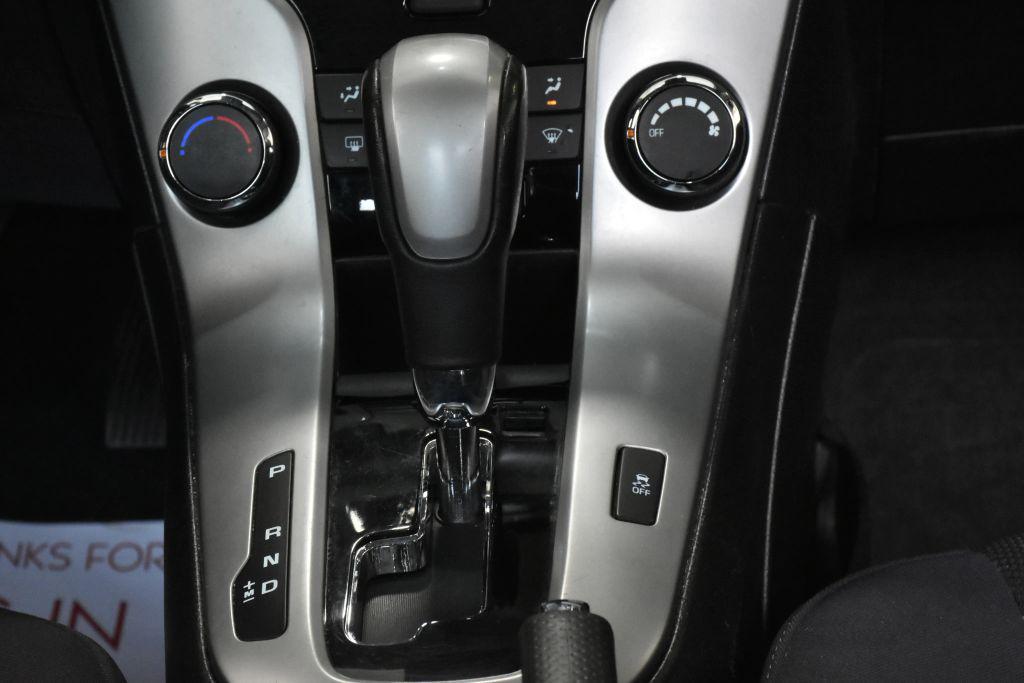 used 2014 Chevrolet Cruze car, priced at $3,999