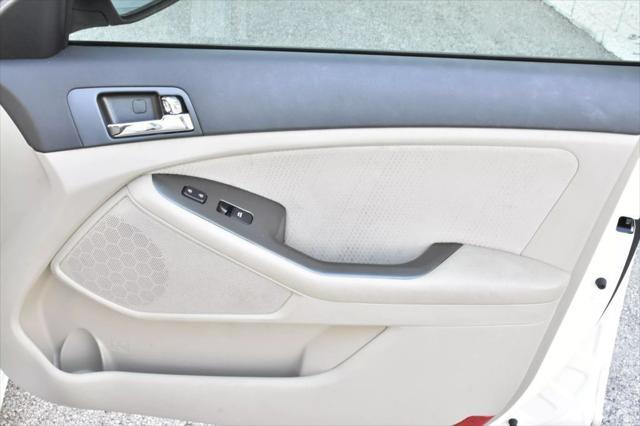 used 2012 Kia Optima Hybrid car, priced at $4,999