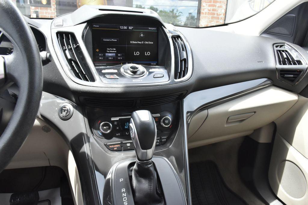used 2015 Ford Escape car, priced at $5,999