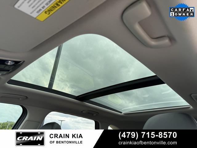 used 2024 Kia Sorento car, priced at $36,400