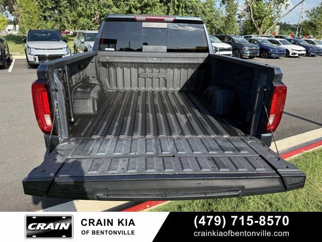 used 2021 GMC Sierra 1500 car, priced at $38,400