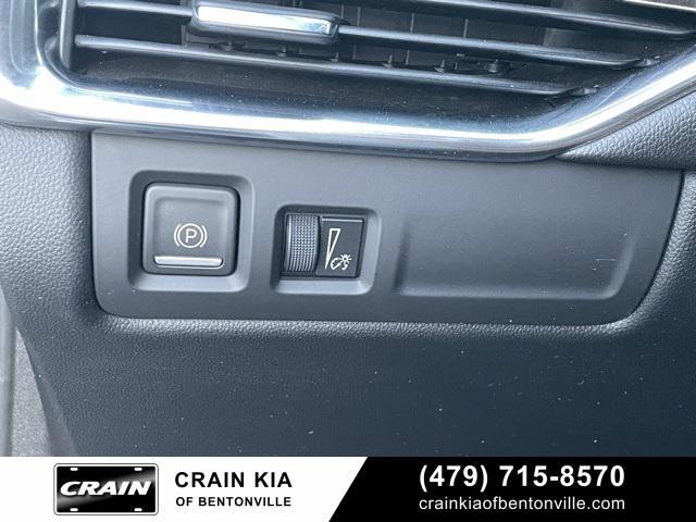 used 2020 Cadillac XT4 car, priced at $25,000
