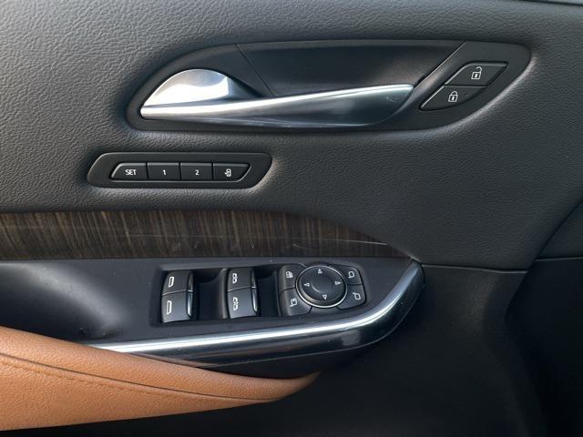 used 2020 Cadillac XT4 car, priced at $25,900