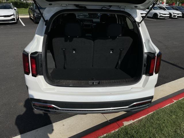 used 2021 Kia Sorento Hybrid car, priced at $28,300
