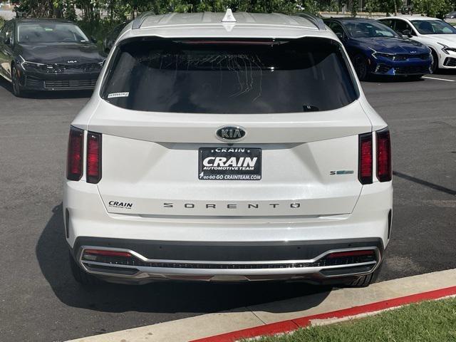 used 2021 Kia Sorento Hybrid car, priced at $28,300