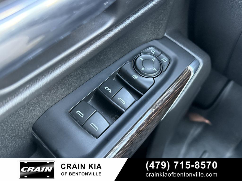 used 2019 GMC Sierra 1500 car, priced at $27,990