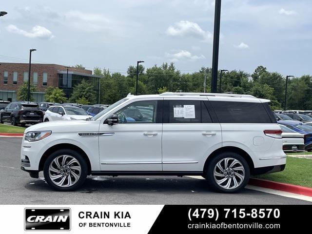 used 2022 Lincoln Navigator car, priced at $61,900