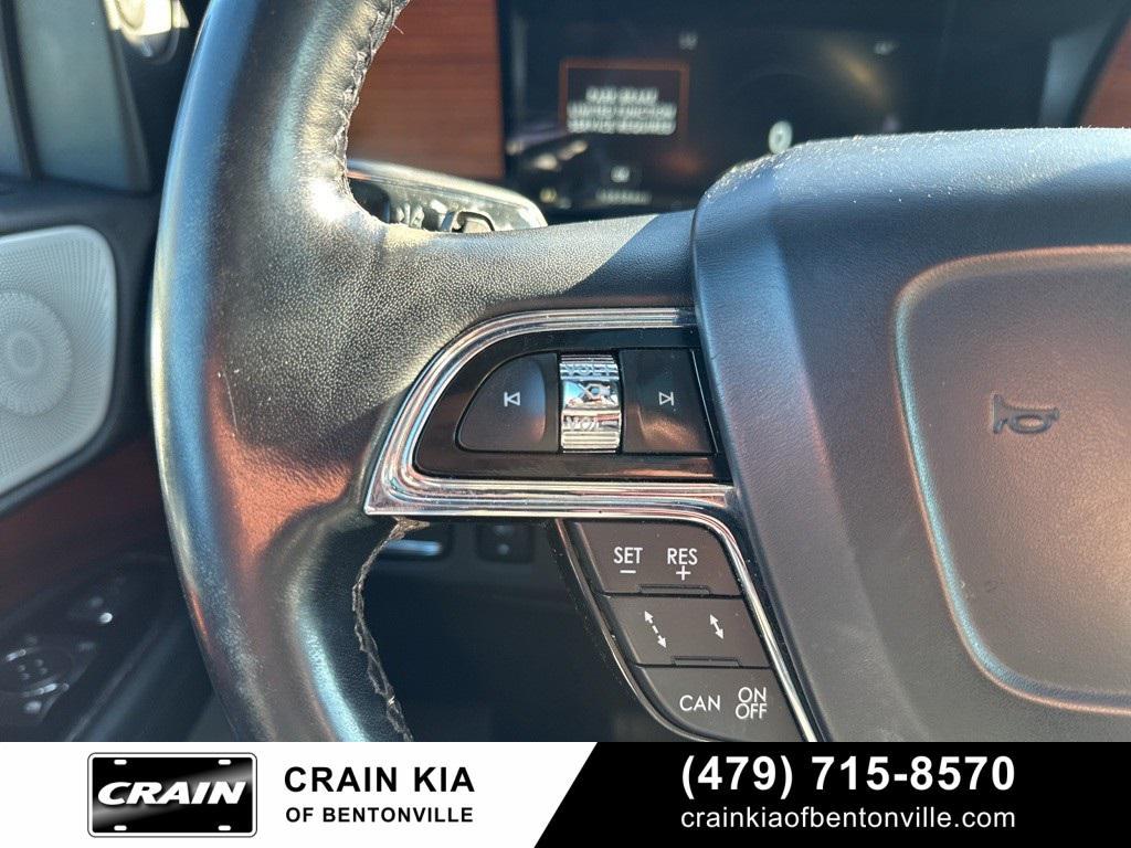 used 2018 Lincoln Navigator L car, priced at $31,000