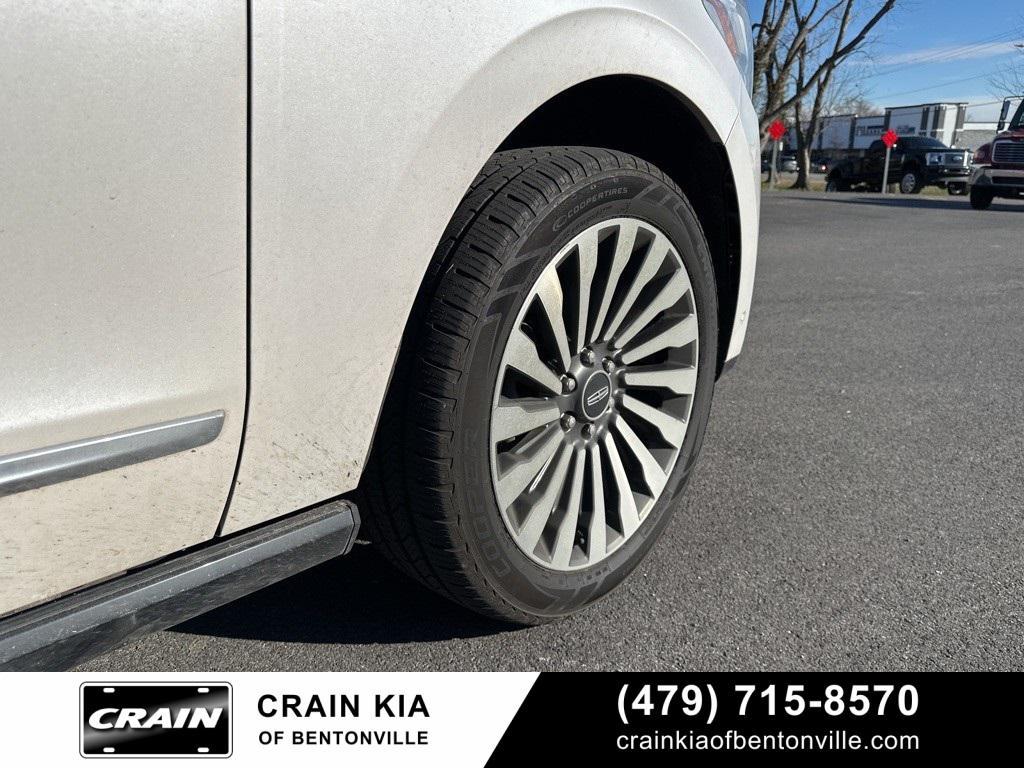 used 2018 Lincoln Navigator L car, priced at $31,000