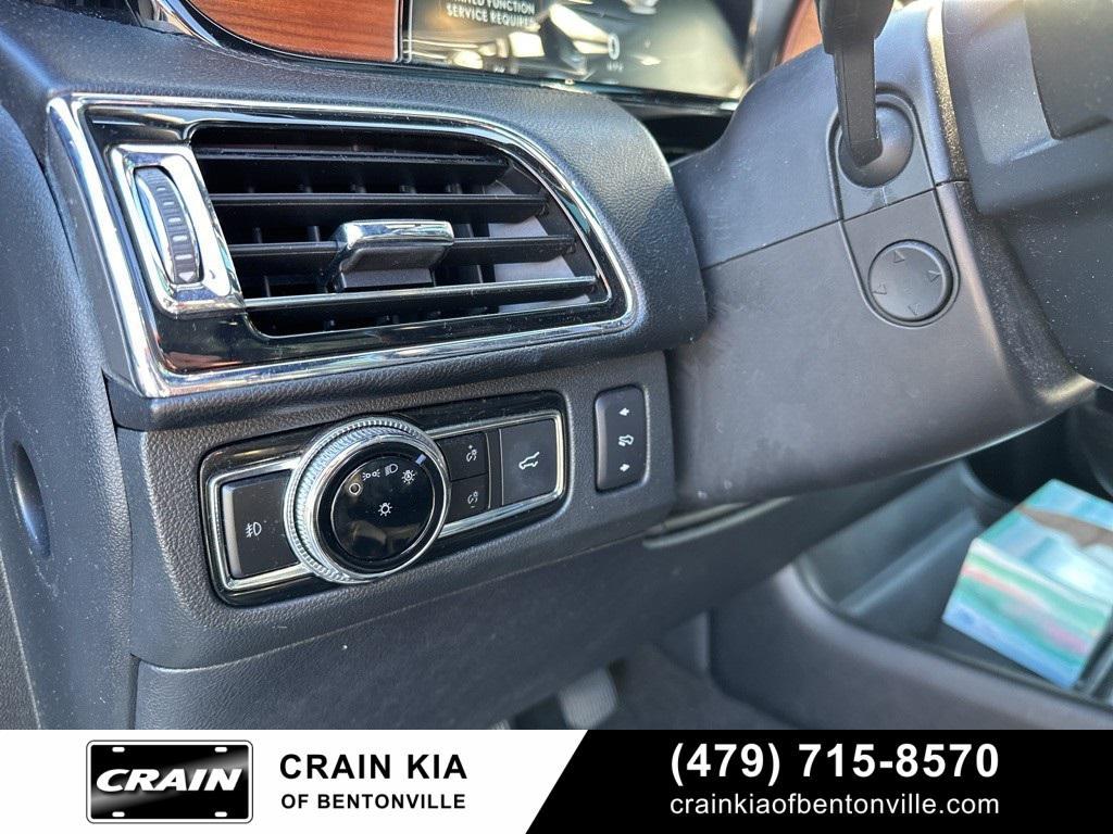 used 2018 Lincoln Navigator L car, priced at $31,000