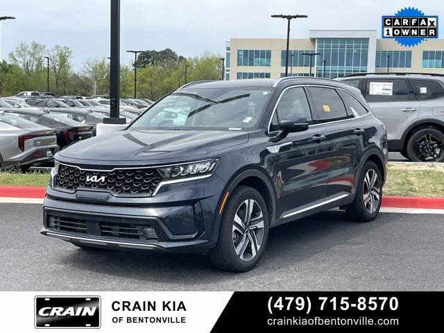 used 2023 Kia Sorento Hybrid car, priced at $33,000