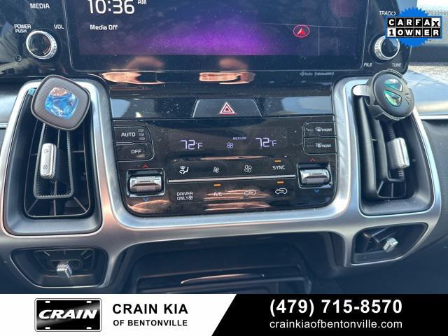 used 2023 Kia Sorento Hybrid car, priced at $32,900