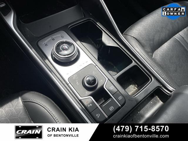 used 2023 Kia Sorento Hybrid car, priced at $33,000