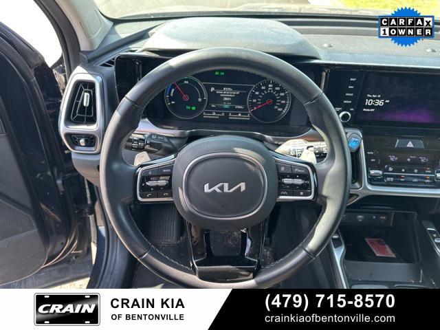 used 2023 Kia Sorento Hybrid car, priced at $32,900